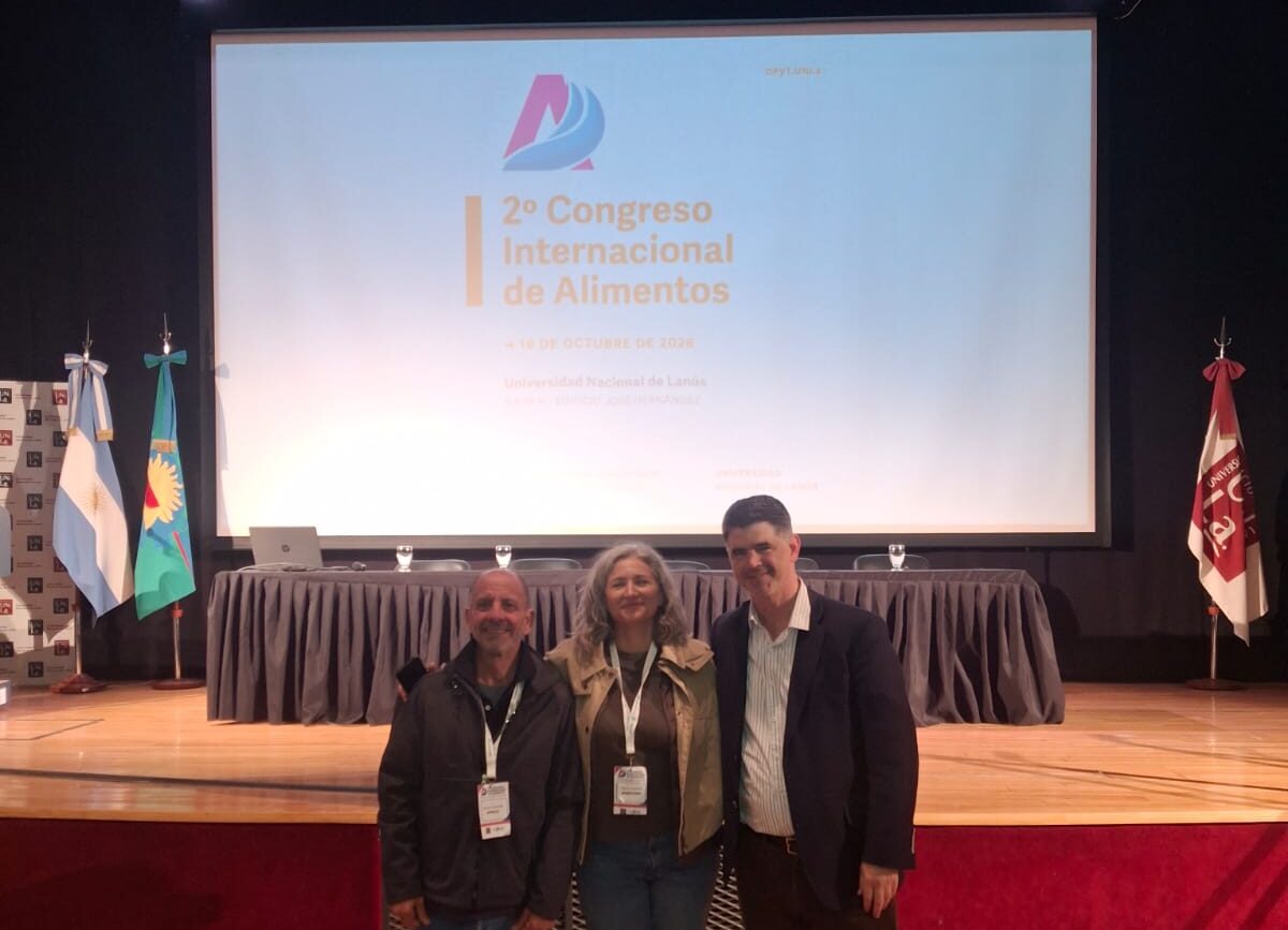 Representantes y participantes del Congreso Internacional de Alimentos